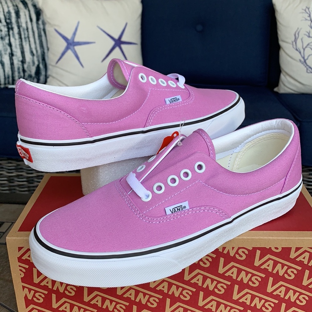 VANS WMNS ERA ORCHID/TRUE WHITE Sneakers - Picture 11 of 16